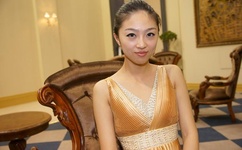 成人亚洲A片V二区三区久久